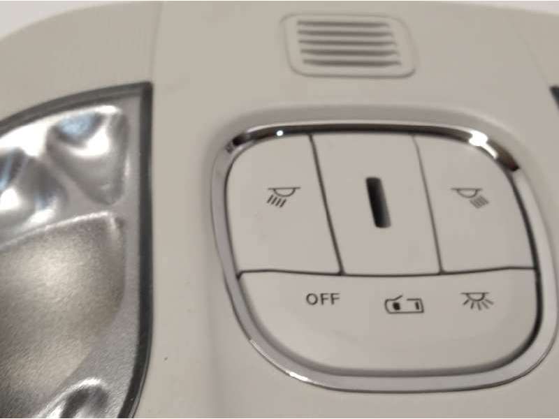 Recambio de luz interior para jeep compass ii longitude 4x2 referencia OEM IAM L0260558AE01  P6QJ10PS4AA6909 2