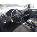 VOLKSWAGEN TOURAN (1T1)