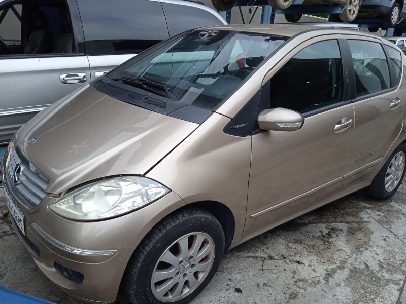 MERCEDES-BENZ CLASE A (W169)