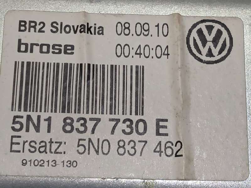 Recambio de elevalunas delantero derecho para volkswagen tiguan (5n1) 2.0 tdi referencia OEM IAM 5N1837730E  5N0959702E - Negro 5