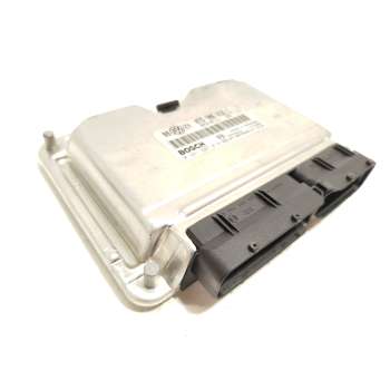 CENTRALITA MOTOR UCE 07D906018C 0261207019