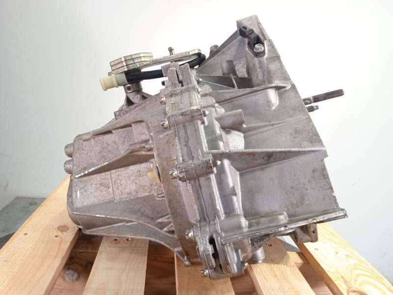 Recambio de caja cambios para renault clio iv (bh_) 1.5 dci 110 referencia OEM IAM TL4095 320101485R 2