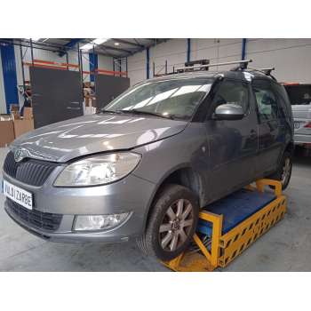 SKODA ROOMSTER (5J7)