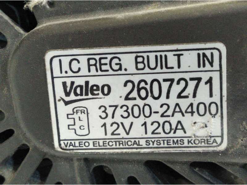 Recambio de alternador para hyundai i20 1.4 crdi cat referencia OEM IAM 373002A400  2607271 5