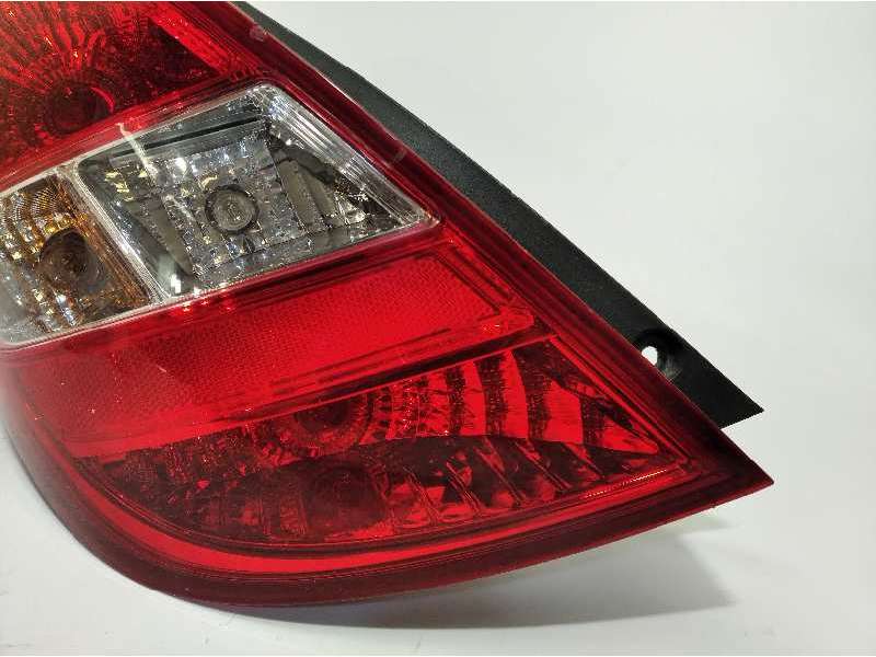 Recambio de piloto trasero izquierdo para hyundai i20 1.4 crdi cat referencia OEM IAM 924014P000 2