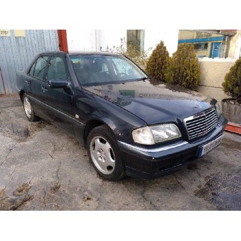 mercedes-benz clase c (w202) berlina del año 2000