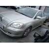 toyota avensis (_t25_) del año 2004