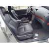 toyota avensis (_t25_) del año 2004