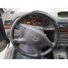 toyota avensis (_t25_) del año 2004