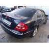 mercedes-benz clase e (w211) berlina del año 2004