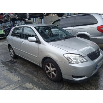 toyota corolla (_e12_) del año 2002