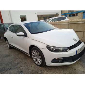 VOLKSWAGEN SCIROCCO (137)