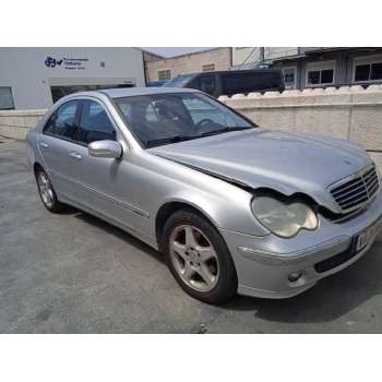 MERCEDES-BENZ CLASE C (W203) BERLINA de desguace