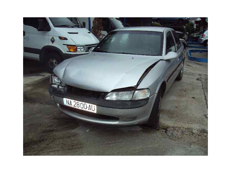 OPEL VECTRA B BERLINA
