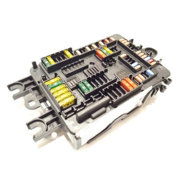 CAJA RELES / FUSIBLES 9337881 61149259466 61149337881