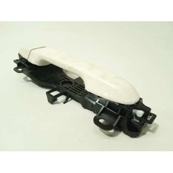 Recambio de maneta exterior delantera derecha para toyota auris hybrid active referencia OEM IAM NOREF  