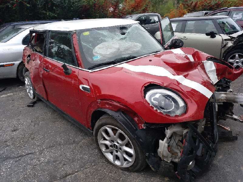 MINI MINI (F55)