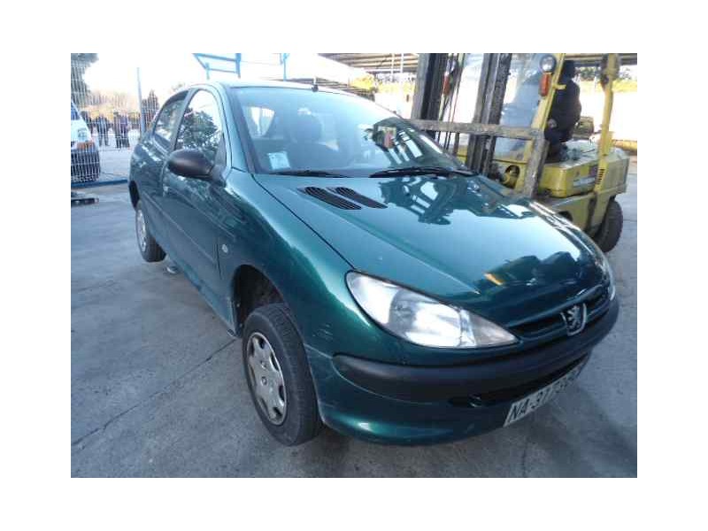 PEUGEOT 206 BERLINA