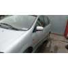 nissan almera tino (v10m) del año 2000