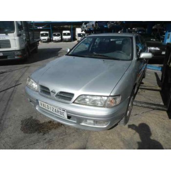 nissan primera berlina (p11) del año 1999