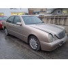 mercedes-benz clase e (w210) del año 2001