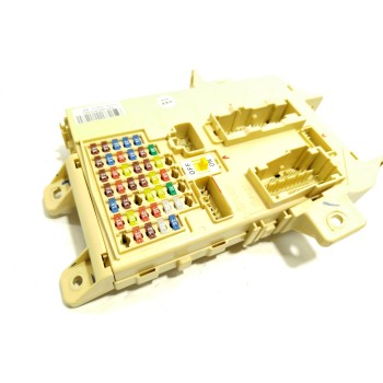 CAJA RELES / FUSIBLES 91950A4510 