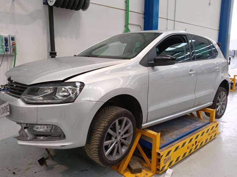 VOLKSWAGEN POLO V (6R1, 6C1)