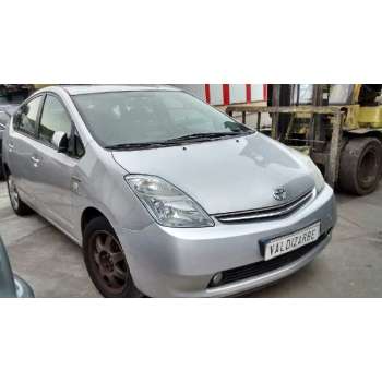 TOYOTA PRIUS (NHW20)