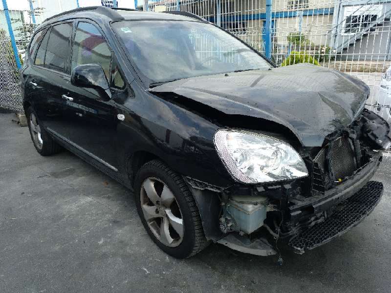 KIA CARENS (UN)