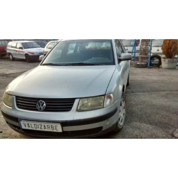 volkswagen passat berlina (3b2) del año 1999