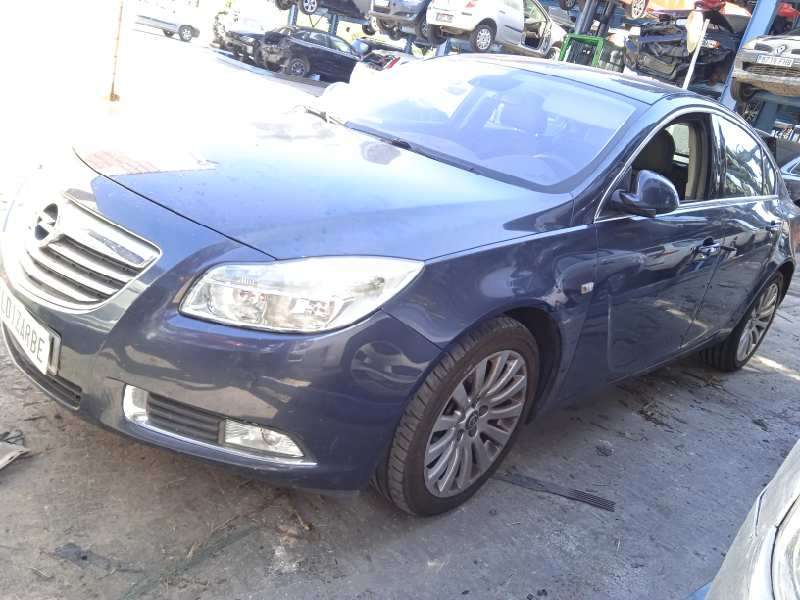 OPEL INSIGNIA BERLINA