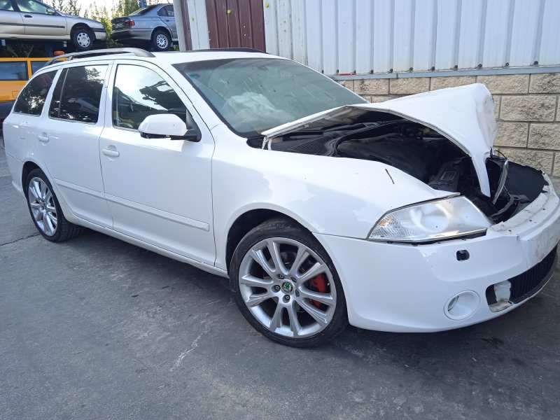 SKODA OCTAVIA COMBI (1Z5)