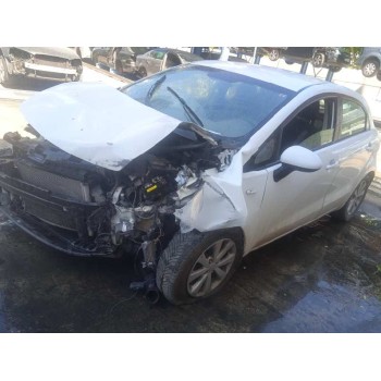 kia rio del año 2013