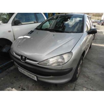 PEUGEOT 206 BERLINA