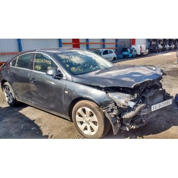 opel insignia berlina del año 2012