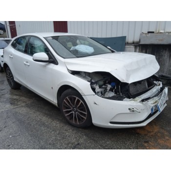 volvo v40 hatchback (525) del año 2018