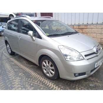 TOYOTA COROLLA VERSO (R1)