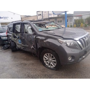 toyota land cruiser (j15) del año 2015