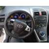 toyota auris (_e15_) del año 2011