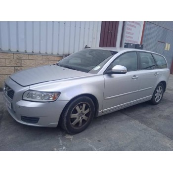 volvo v50 familiar del año 2011