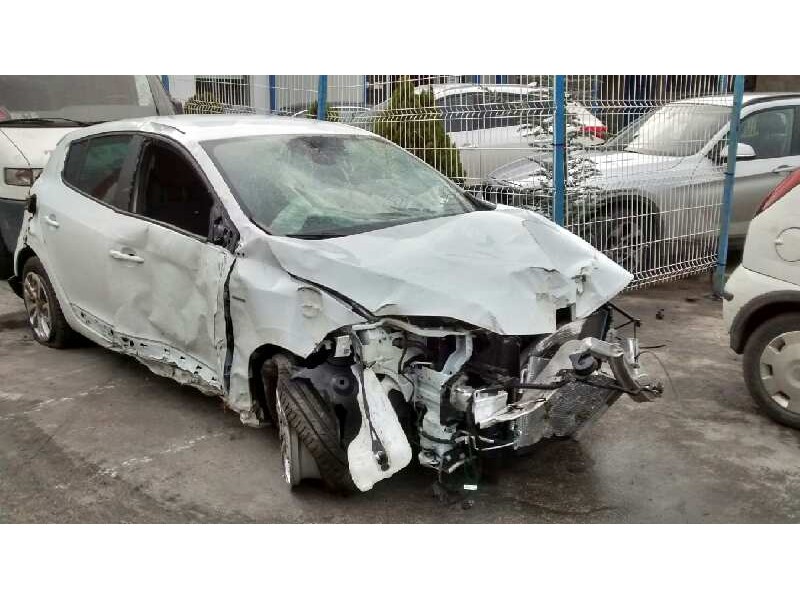 RENAULT MEGANE III BERLINA 5 P