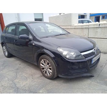 opel astra h berlina del año 2004