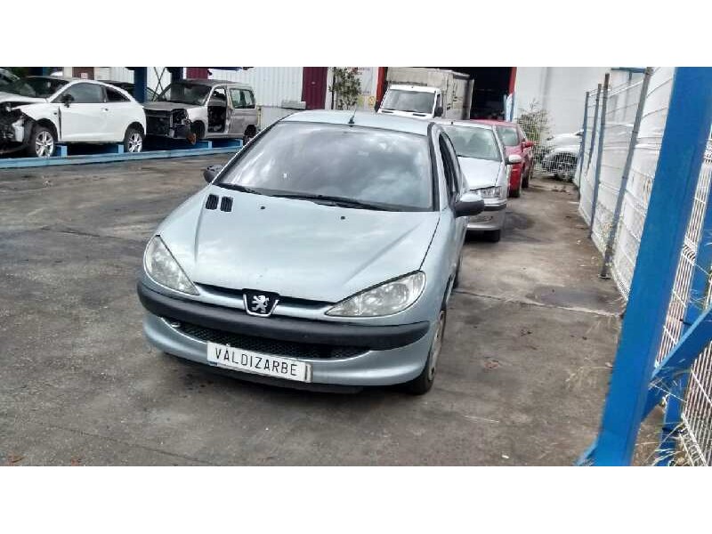 PEUGEOT 206 BERLINA