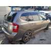 kia carens (un) del año 2010