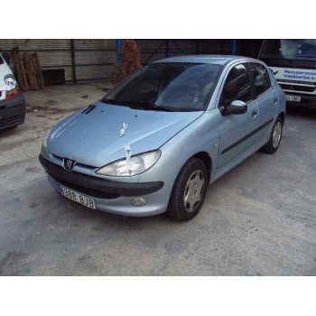 PEUGEOT 206 BERLINA