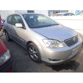 toyota corolla (e12) del año 2004