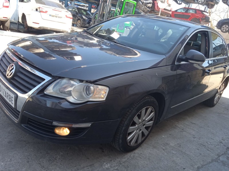 VOLKSWAGEN PASSAT B6 (3C2)