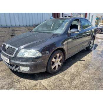 SKODA OCTAVIA BERLINA (1Z3)