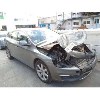 VOLVO V60 KOMBI de desguace