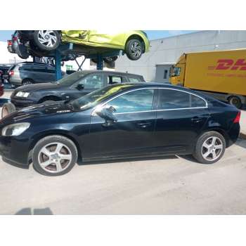 VOLVO S60 II (134) de desguace